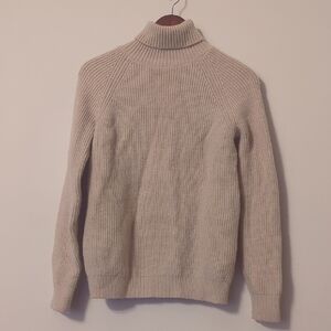 Women's Tan/Cream Sweater